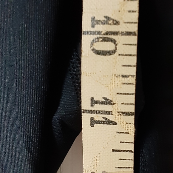 NWT 90 Degree Cutout Black Leggings Size M - Picture 11 of 13